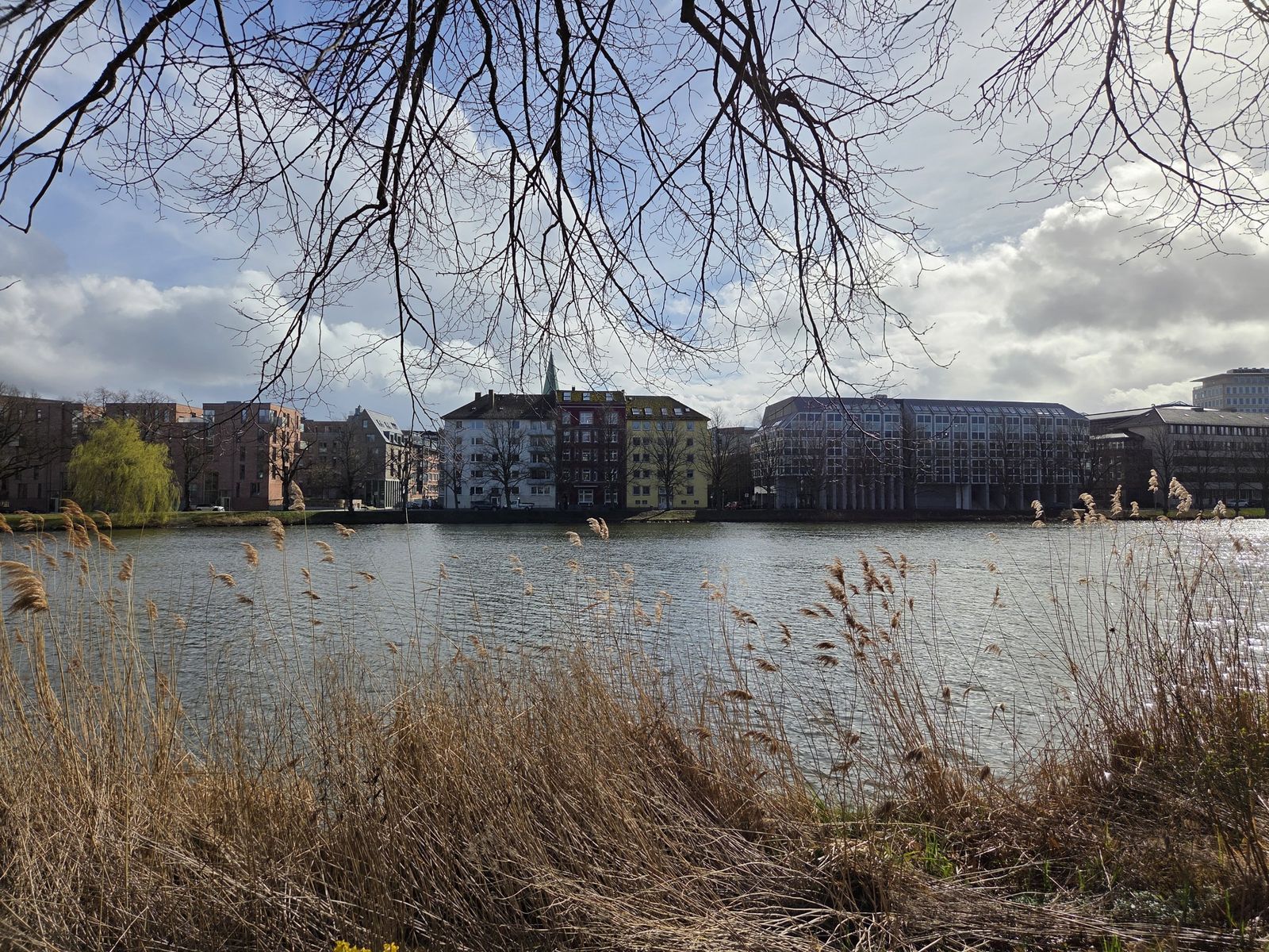 Blick &uuml;ber den Kleinen Kiel auf die Kieler Innenstadt